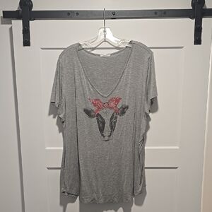 Maurices Gray Short Sleeve Tee with Cow Graphic